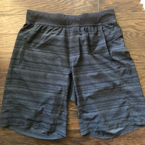 Lululemon Short 9” inseam Size M